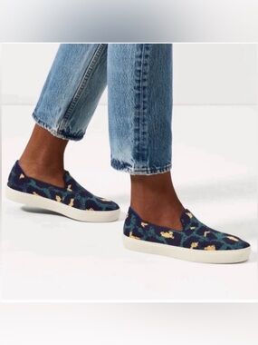 Rothy’s Camo Slip-On Sneakers Size 7 Navy Green Gold Washable Knit
